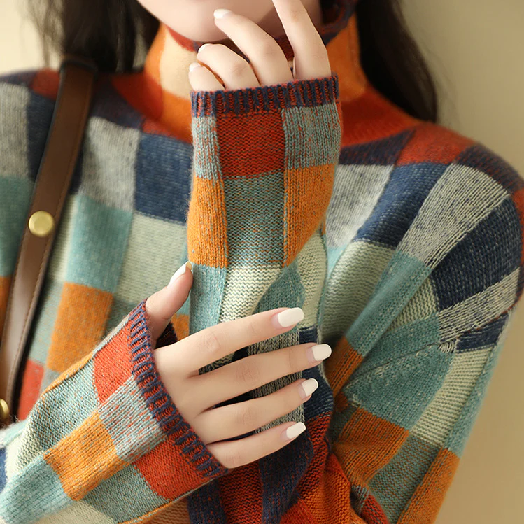 PATCHWORK  TURTLENECK